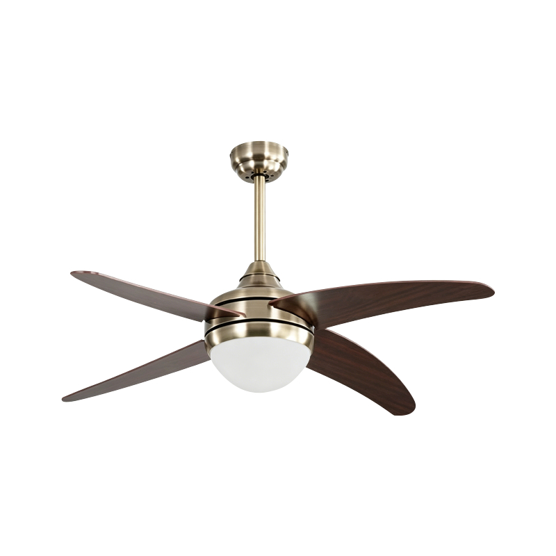 Preglejkový stropný ventilátor so svetlom Preglejkový stropný ventilátor so svetlom